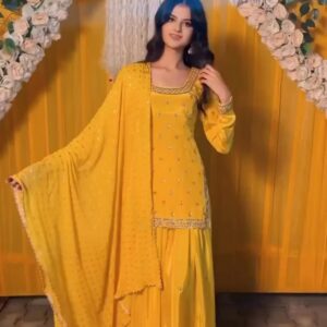 Women Silk Blend Kurta Pant Dupatta Set